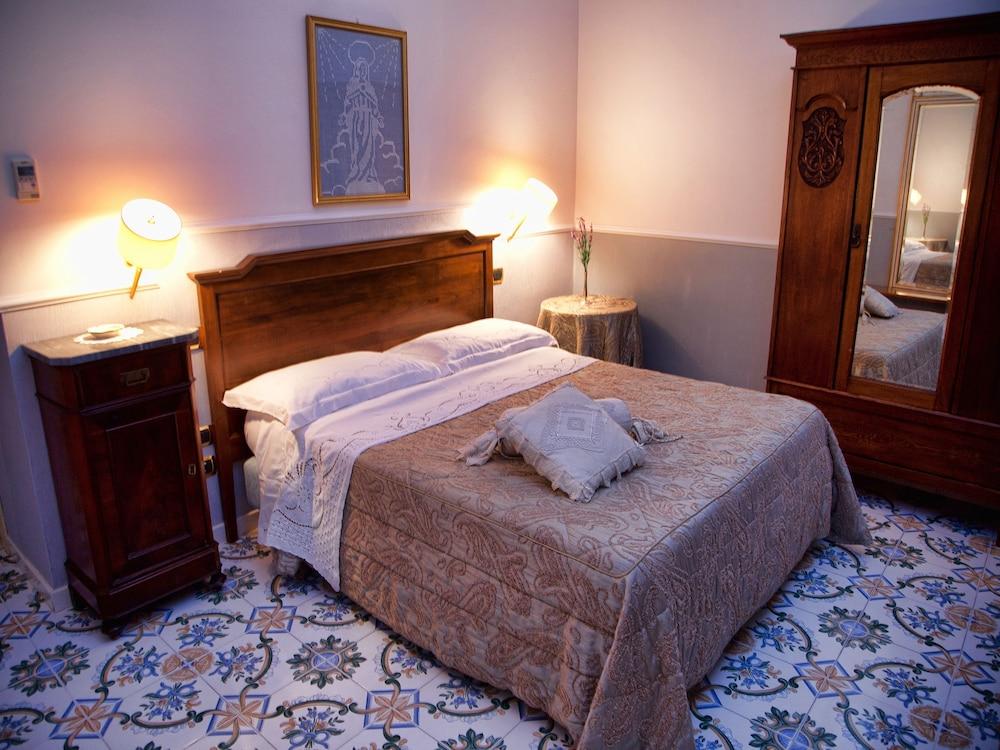 Experience Boutique Hotel - Villa Cimmino Castellammare di Stabia Zewnętrze zdjęcie